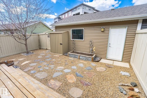 2819 Maple Way, Edmonton, AB - Outdoor