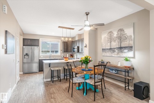 2819 Maple Way, Edmonton, AB - Indoor