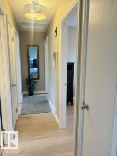 8009 97 Avenue, Fort Saskatchewan, AB - Indoor