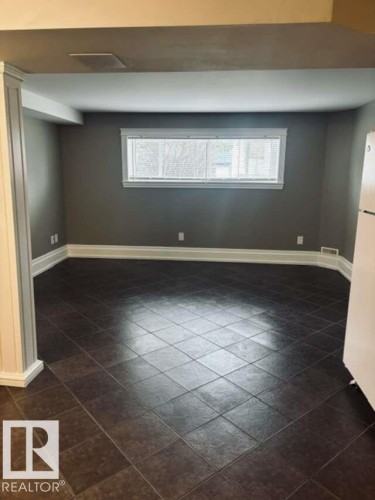8009 97 Avenue, Fort Saskatchewan, AB - Indoor Photo Showing Other Room