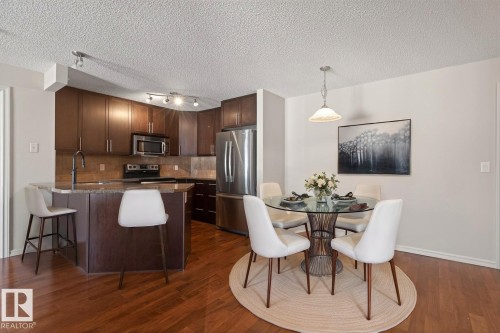 404 2204 44 Avenue, Edmonton, AB - Indoor