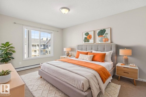 404 2204 44 Avenue, Edmonton, AB - Indoor Photo Showing Bedroom