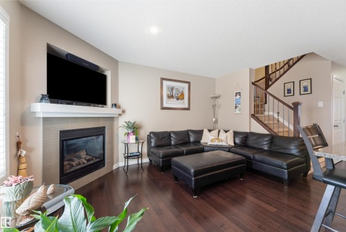 3039 Harvey Cr, Edmonton, AB - Indoor Photo Showing Living Room With Fireplace