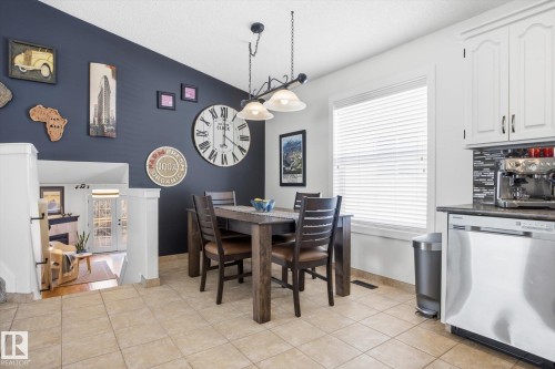 7 Hawthorne Crescent, St. Albert, AB - Indoor