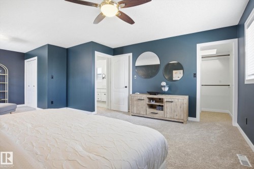 7 Hawthorne Crescent, St. Albert, AB - Indoor Photo Showing Bedroom