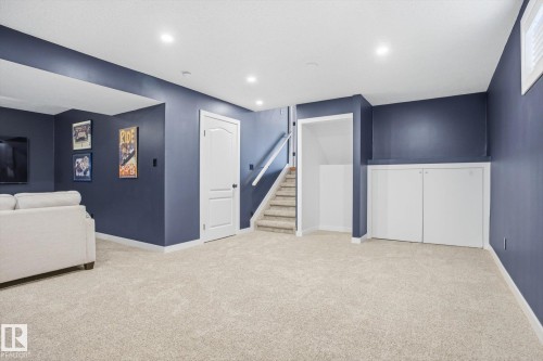 7 Hawthorne Crescent, St. Albert, AB - Indoor