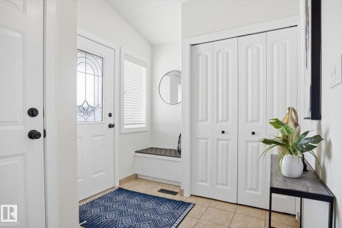 7 Hawthorne Crescent, St. Albert, AB - Indoor Photo Showing Other Room
