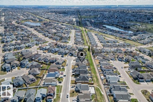 Aerial view of a residential neighborhood with varied architectural styles - 7719 166 Avenue, Edmonton, AB - Outdoor With View