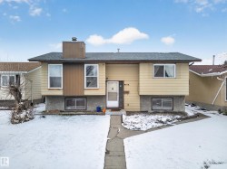 8312 29 AVE NW  Edmonton, AB T6K 3V6
