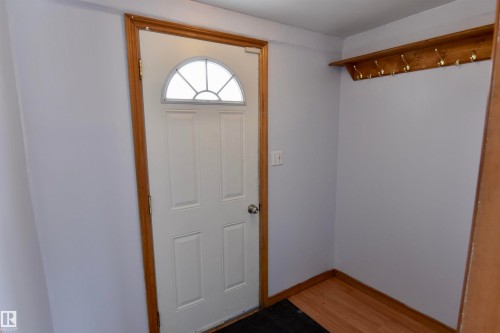 4629 46 Avenue, St. Paul Town, AB - Indoor Photo Showing Other Room