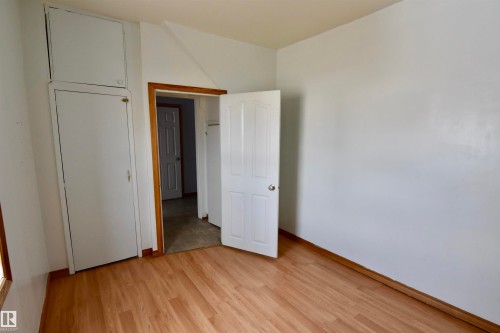 4629 46 Avenue, St. Paul Town, AB - Indoor Photo Showing Other Room