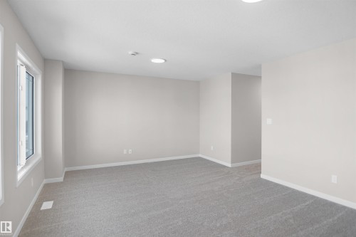 7113 51 Avenue, Beaumont, AB - Indoor Photo Showing Other Room