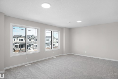 7113 51 Avenue, Beaumont, AB - Indoor Photo Showing Other Room