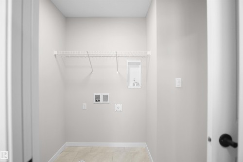 7113 51 Avenue, Beaumont, AB - Indoor