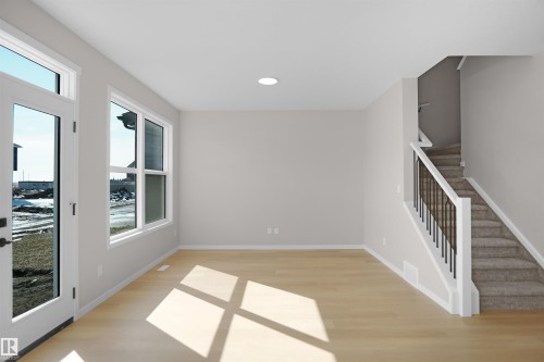 7113 51 Avenue, Beaumont, AB - Indoor Photo Showing Other Room