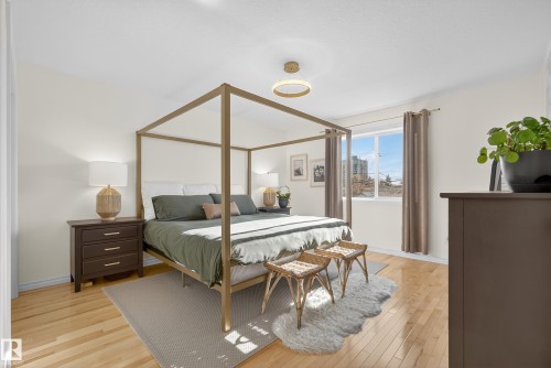 8705 92A Avenue, Edmonton, AB - Indoor Photo Showing Bedroom