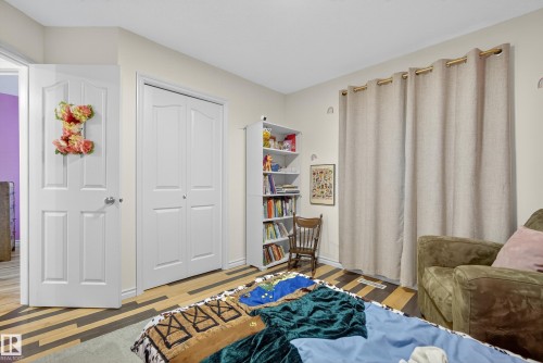 8705 92A Avenue, Edmonton, AB - Indoor Photo Showing Other Room