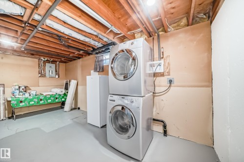 10226 152 Street, Edmonton, AB - Indoor Photo Showing Laundry Room