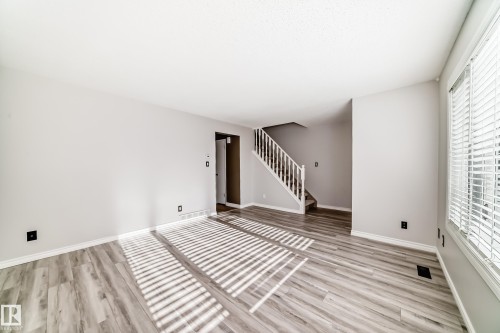 10226 152 Street, Edmonton, AB - Indoor Photo Showing Other Room