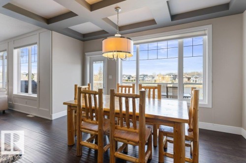 18 Executive Way, St. Albert, AB - Indoor Photo Showing Dining Room