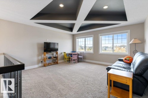 18 Executive Way, St. Albert, AB - Indoor