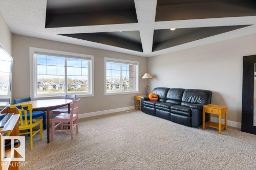 18 Executive Way, St. Albert, AB - Indoor