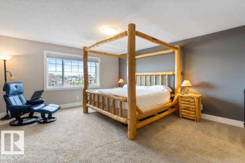 18 Executive Way, St. Albert, AB - Indoor Photo Showing Bedroom
