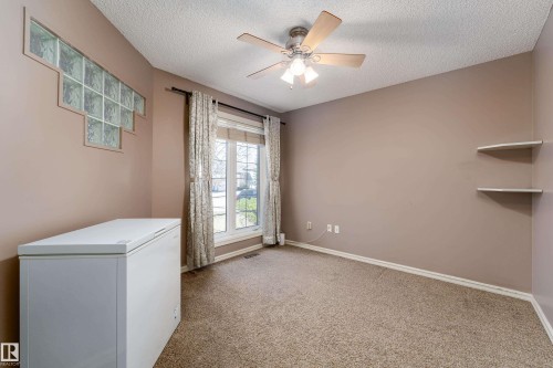 1044 Barnes Way, Edmonton, AB - Indoor Photo Showing Other Room