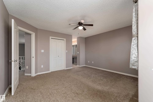 1044 Barnes Way, Edmonton, AB - Indoor Photo Showing Other Room