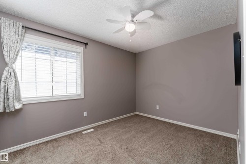 1044 Barnes Way, Edmonton, AB - Indoor Photo Showing Other Room