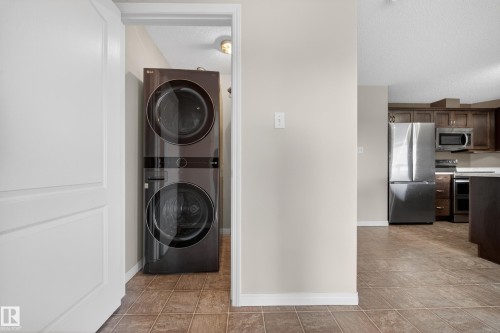 435 1520 Hammond Gate, Edmonton, AB - Indoor Photo Showing Laundry Room