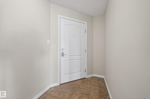 435 1520 Hammond Gate, Edmonton, AB - Indoor Photo Showing Other Room