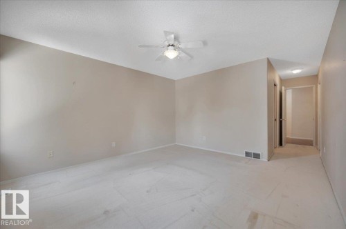 19 1203 Carter Crest Road, Edmonton, AB - Indoor Photo Showing Other Room