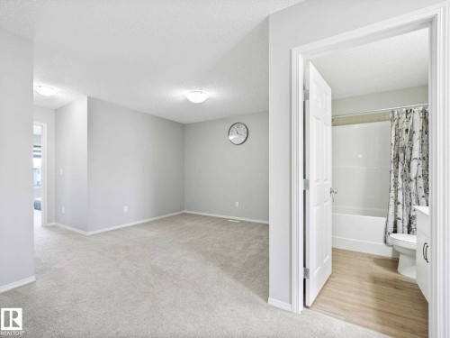 Image quality insufficient for description - 2435 12 Avenue, Edmonton, AB - Indoor