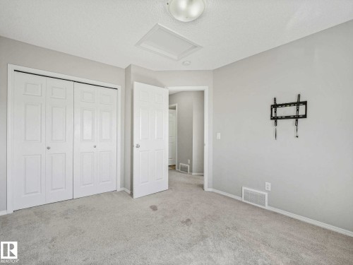 Image quality insufficient for description - 2435 12 Avenue, Edmonton, AB - Indoor