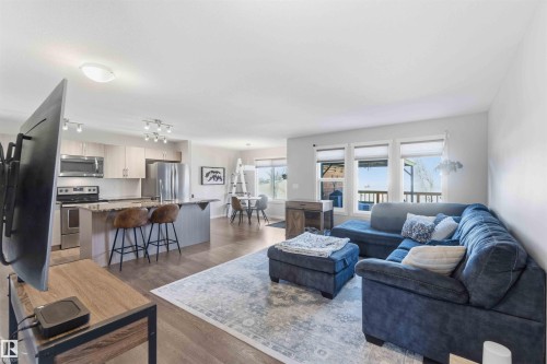 1825 Westerra Loop, Stony Plain, AB - Indoor Photo Showing Living Room