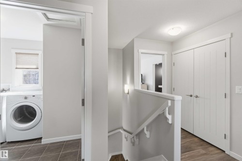 1825 Westerra Loop, Stony Plain, AB - Indoor Photo Showing Laundry Room