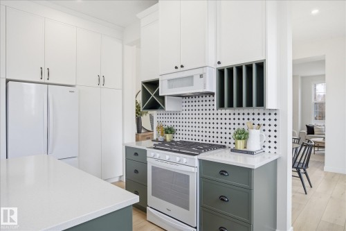 9705 68 Avenue, Edmonton, AB - Indoor Photo Showing Kitchen