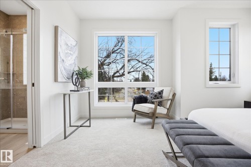 9705 68 Avenue, Edmonton, AB - Indoor