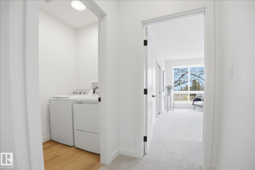 9705 68 Avenue, Edmonton, AB - Indoor