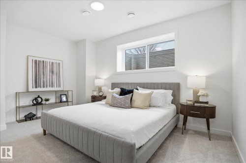 9705 68 Avenue, Edmonton, AB - Indoor Photo Showing Bedroom