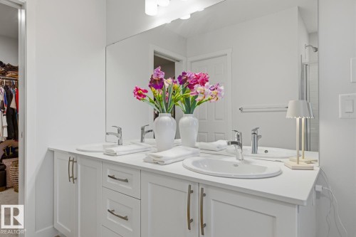 17432 6 Street, Edmonton, AB - Indoor Photo Showing Bathroom