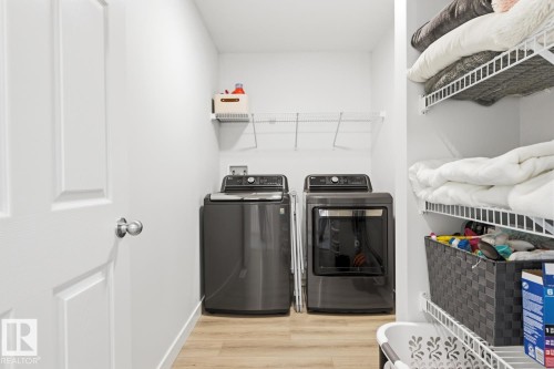 17432 6 Street, Edmonton, AB - Indoor Photo Showing Laundry Room