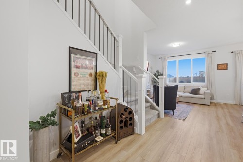 17432 6 Street, Edmonton, AB - Indoor Photo Showing Other Room