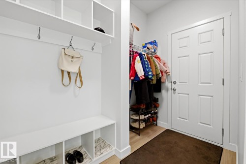 17432 6 Street, Edmonton, AB - Indoor
