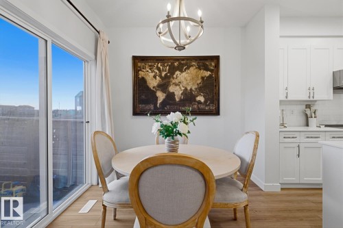 17432 6 Street, Edmonton, AB - Indoor Photo Showing Dining Room