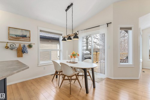 23 Grayridge Bay, Stony Plain, AB - Indoor Photo Showing Dining Room