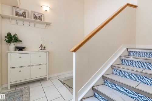 23 Grayridge Bay, Stony Plain, AB - Indoor Photo Showing Other Room