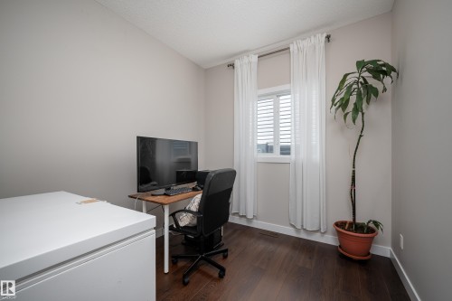 3222 Chernowski Way, Edmonton, AB - Indoor Photo Showing Office