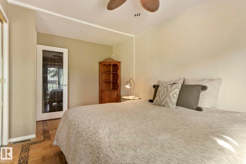 9203 76 Street, Edmonton, AB - Indoor Photo Showing Bedroom
